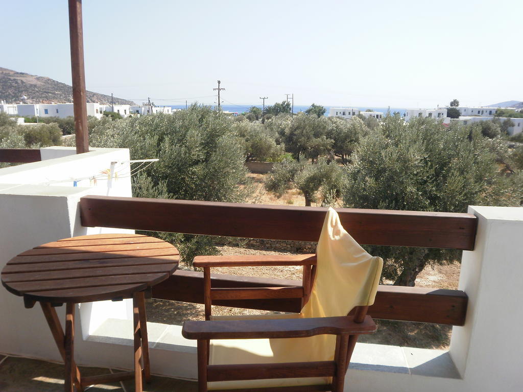 Madilides Leilighet Platis Gialos  Rom bilde